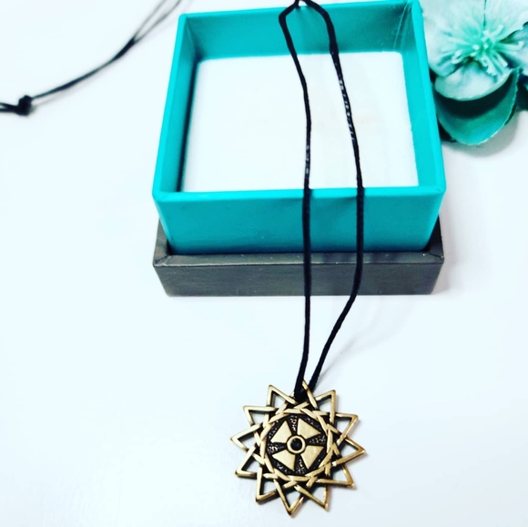 Ertzgamma Lucky Star pendant with a cord - Picture 2 of 3